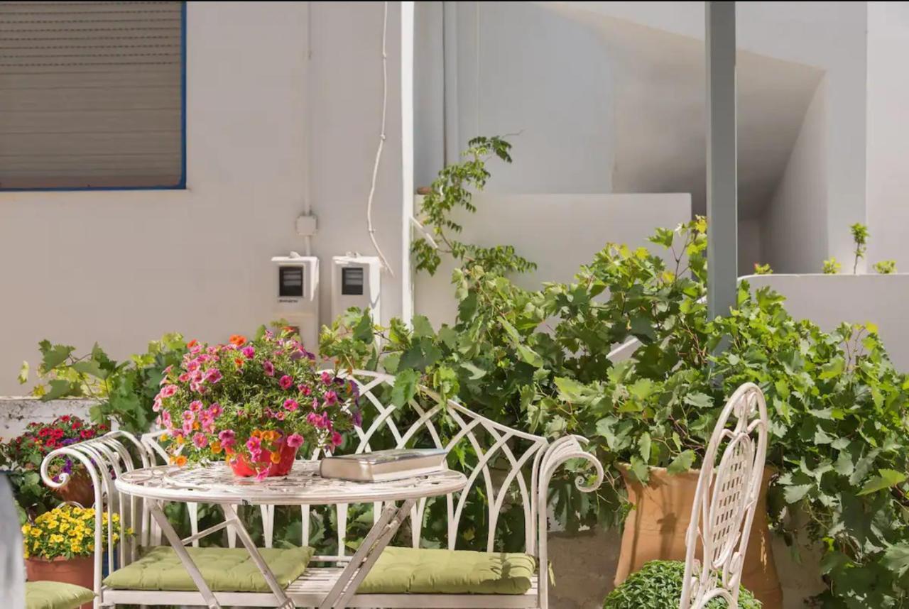 Astera Studio Is A Peaceful Place To Stay! Adamantas (Milos) Exterior foto